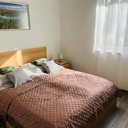 Perk * Balatonalmádi